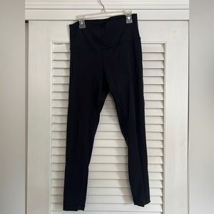Black Lululemon Wunder Under Leggings Size 8 25”